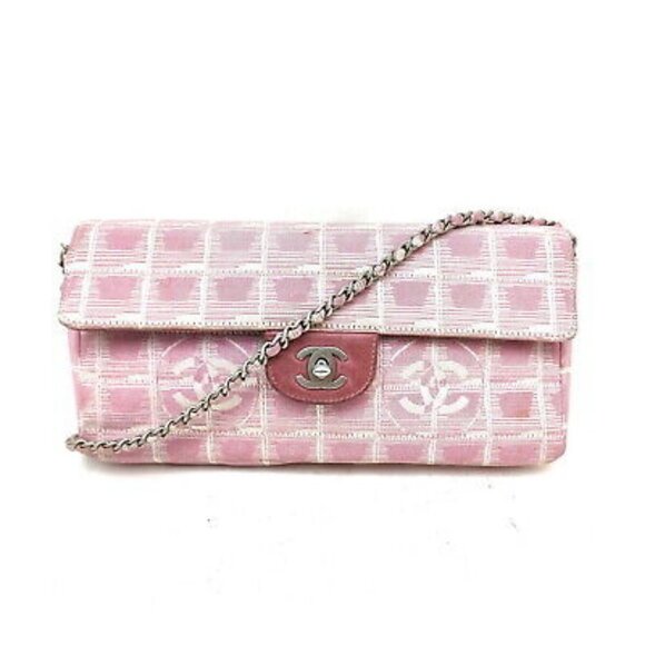 Chanel Pink Canvas Shoulder Bag - Picture 1 of 9